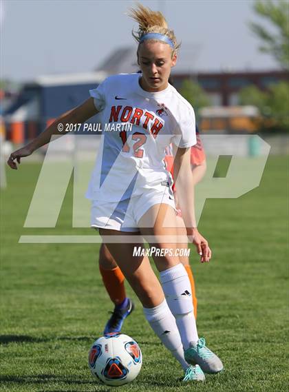 Thumbnail 1 in Romeoville vs. Naperville North photogallery.