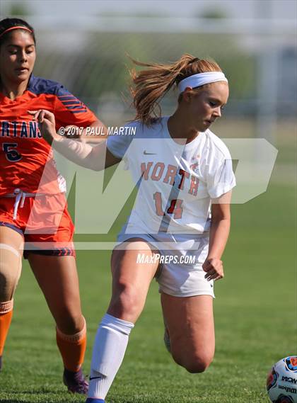 Thumbnail 2 in Romeoville vs. Naperville North photogallery.