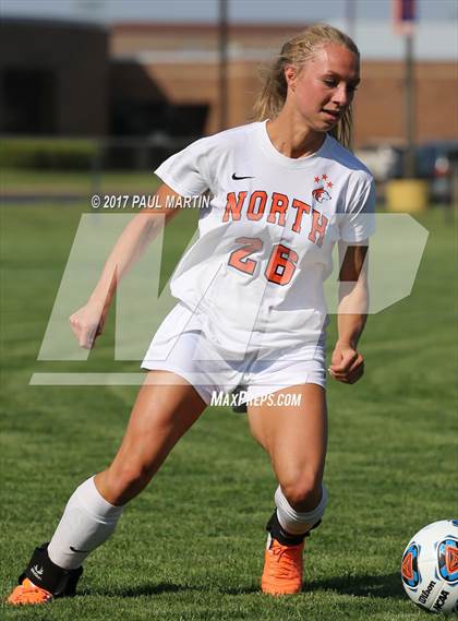 Thumbnail 2 in Romeoville vs. Naperville North photogallery.
