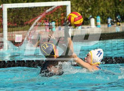 Thumbnail 1 in Leland vs Clovis (St. Francis Invitational) photogallery.