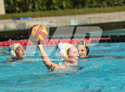 Thumbnail 1 in Leland vs Clovis (St. Francis Invitational) photogallery.