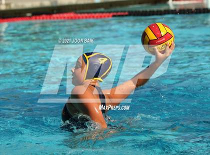 Thumbnail 3 in Leland vs Clovis (St. Francis Invitational) photogallery.