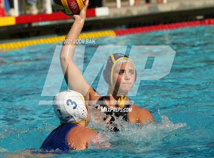Thumbnail 1 in Leland vs Clovis (St. Francis Invitational) photogallery.