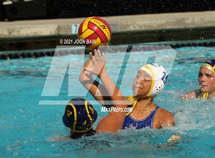 Thumbnail 3 in Leland vs Clovis (St. Francis Invitational) photogallery.
