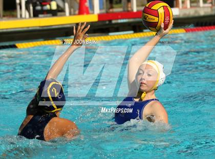Thumbnail 3 in Leland vs Clovis (St. Francis Invitational) photogallery.