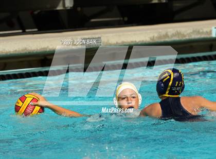 Thumbnail 2 in Leland vs Clovis (St. Francis Invitational) photogallery.