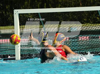 Thumbnail 3 in Leland vs Clovis (St. Francis Invitational) photogallery.