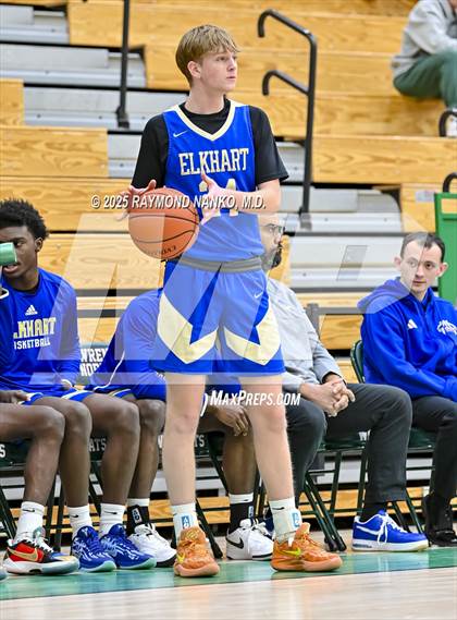 Thumbnail 1 in Elkhart @ Lawrence North photogallery.