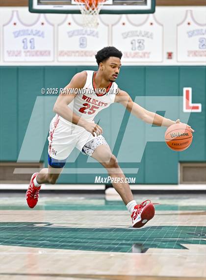 Thumbnail 2 in Elkhart @ Lawrence North photogallery.