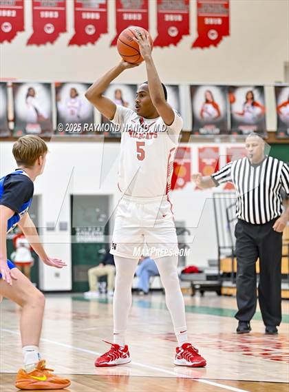 Thumbnail 3 in Elkhart @ Lawrence North photogallery.