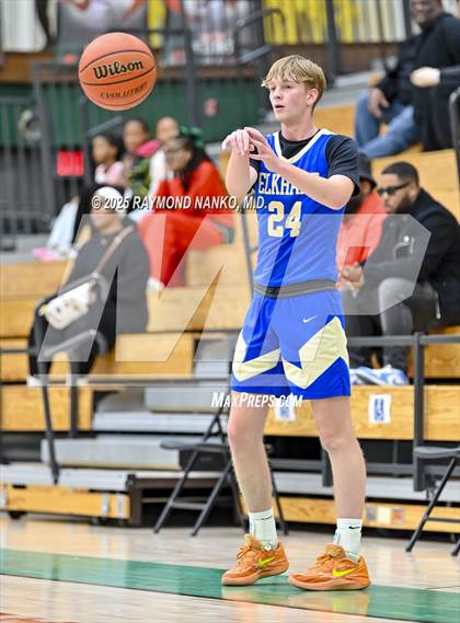 Thumbnail 3 in Elkhart @ Lawrence North photogallery.