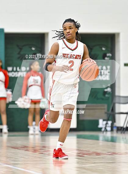 Thumbnail 3 in Elkhart @ Lawrence North photogallery.