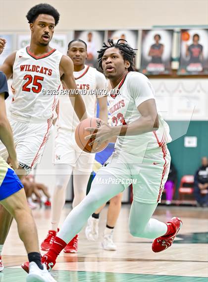Thumbnail 1 in Elkhart @ Lawrence North photogallery.