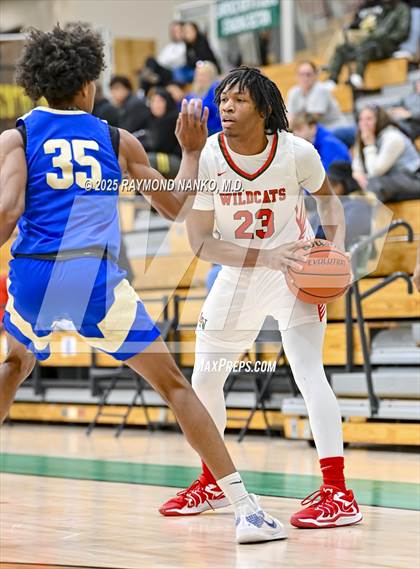 Thumbnail 1 in Elkhart @ Lawrence North photogallery.