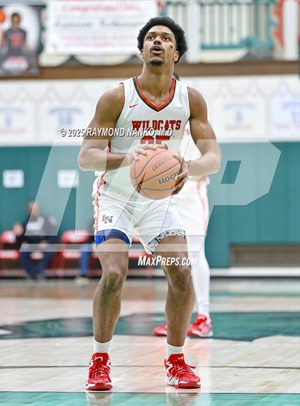 Thumbnail 3 in Elkhart @ Lawrence North photogallery.