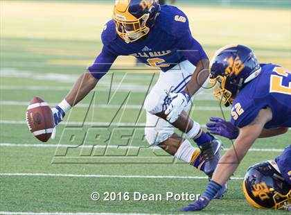 Thumbnail 3 in Lorne Park (Mississauga, Ontario) @ De La Salle Collegiate photogallery.
