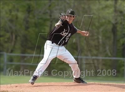 Thumbnail 2 in Guilford @ Xavier photogallery.