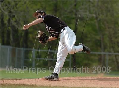 Thumbnail 2 in Guilford @ Xavier photogallery.