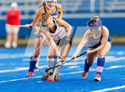 Thumbnail 2 in Nansemond River vs. Stafford (VHSL Class 5 State Semifinal) photogallery.