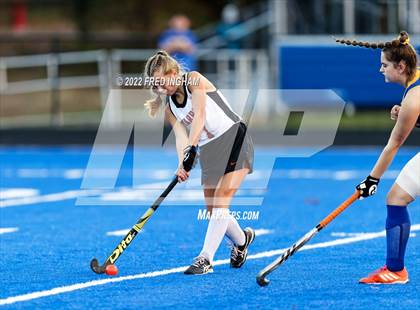 Thumbnail 2 in Nansemond River vs. Stafford (VHSL Class 5 State Semifinal) photogallery.