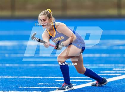 Thumbnail 3 in Nansemond River vs. Stafford (VHSL Class 5 State Semifinal) photogallery.