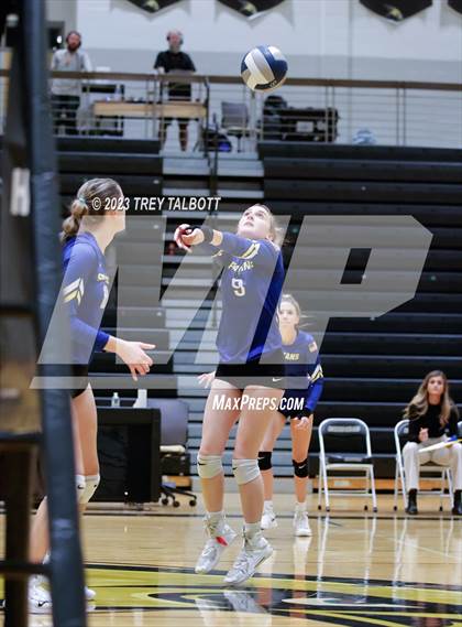 Thumbnail 2 in Owego Free Academy vs. Maine-Endwell (NYSPHSAA Class A Section IV Final) photogallery.