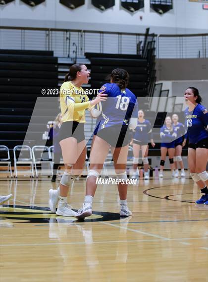 Thumbnail 3 in Owego Free Academy vs. Maine-Endwell (NYSPHSAA Class A Section IV Final) photogallery.