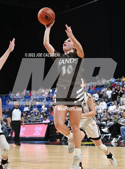 Thumbnail 2 in Robert Lee vs Sands (UIL 1A State Final) photogallery.