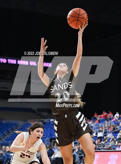 Thumbnail 3 in Robert Lee vs Sands (UIL 1A State Final) photogallery.