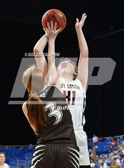 Thumbnail 2 in Robert Lee vs Sands (UIL 1A State Final) photogallery.