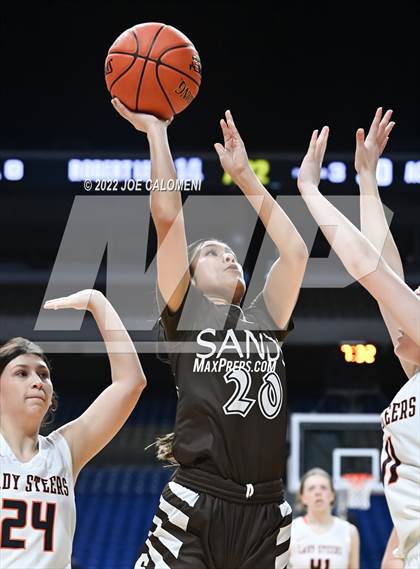Thumbnail 3 in Robert Lee vs Sands (UIL 1A State Final) photogallery.