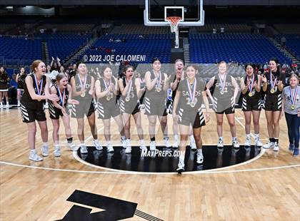 Thumbnail 3 in Robert Lee vs Sands (UIL 1A State Final) photogallery.