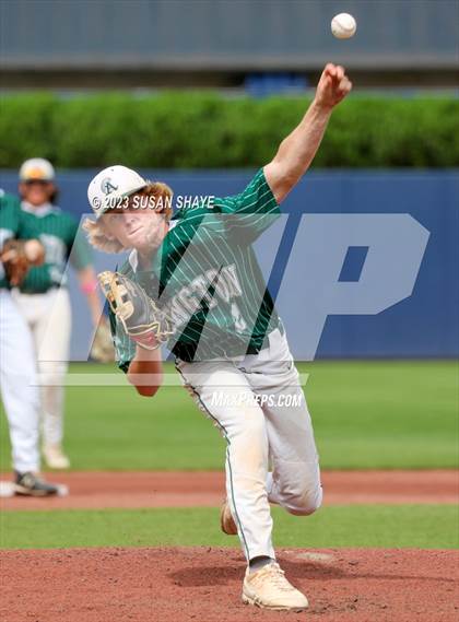 Thumbnail 1 in Abington vs. Seekonk (MIAA Division 4 Final) photogallery.