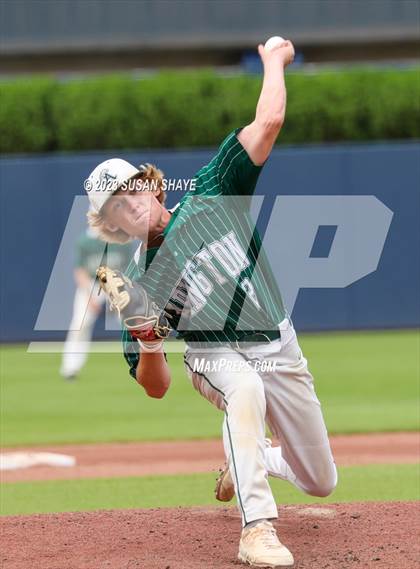 Thumbnail 3 in Abington vs. Seekonk (MIAA Division 4 Final) photogallery.
