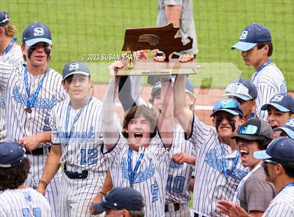 Thumbnail 2 in Abington vs. Seekonk (MIAA Division 4 Final) photogallery.