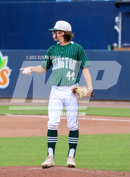 Thumbnail 2 in Abington vs. Seekonk (MIAA Division 4 Final) photogallery.