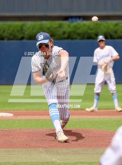 Thumbnail 1 in Abington vs. Seekonk (MIAA Division 4 Final) photogallery.