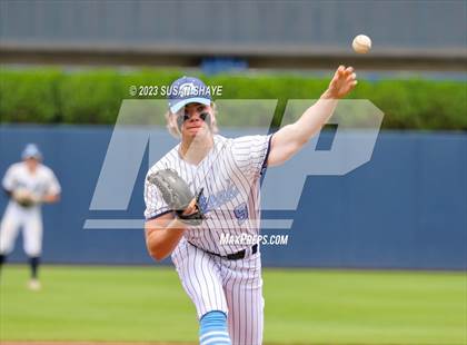 Thumbnail 3 in Abington vs. Seekonk (MIAA Division 4 Final) photogallery.