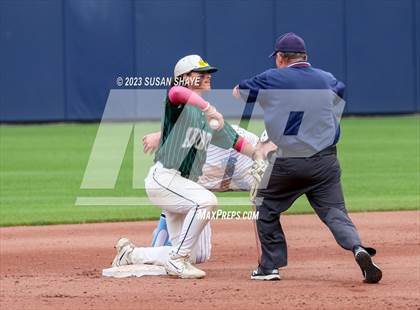 Thumbnail 3 in Abington vs. Seekonk (MIAA Division 4 Final) photogallery.