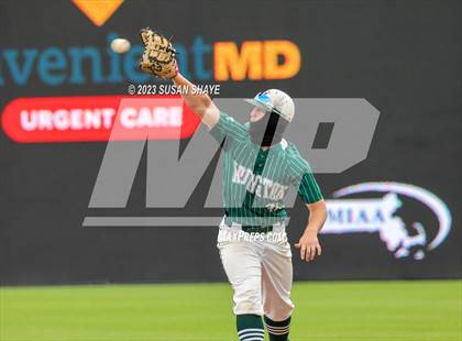 Thumbnail 3 in Abington vs. Seekonk (MIAA Division 4 Final) photogallery.
