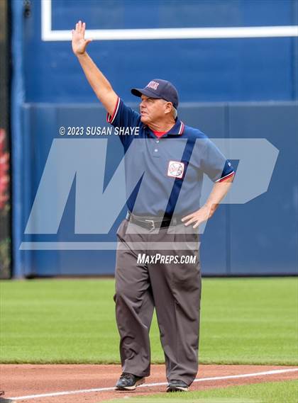 Thumbnail 1 in Abington vs. Seekonk (MIAA Division 4 Final) photogallery.