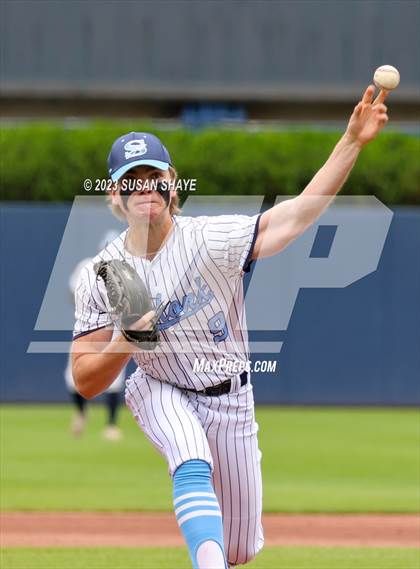 Thumbnail 2 in Abington vs. Seekonk (MIAA Division 4 Final) photogallery.