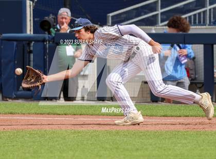 Thumbnail 1 in Abington vs. Seekonk (MIAA Division 4 Final) photogallery.