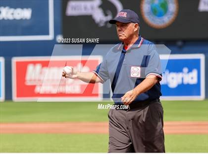 Thumbnail 3 in Abington vs. Seekonk (MIAA Division 4 Final) photogallery.