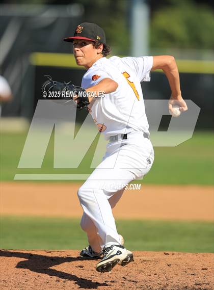 Thumbnail 3 in Ganesha vs La Canada (CIF SS Div 4 2nd Round Playoff) photogallery.