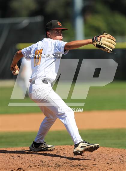 Thumbnail 3 in Ganesha vs La Canada (CIF SS Div 4 2nd Round Playoff) photogallery.