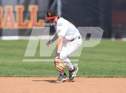 Thumbnail 2 in Ganesha vs La Canada (CIF SS Div 4 2nd Round Playoff) photogallery.