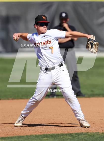 Thumbnail 3 in Ganesha vs La Canada (CIF SS Div 4 2nd Round Playoff) photogallery.