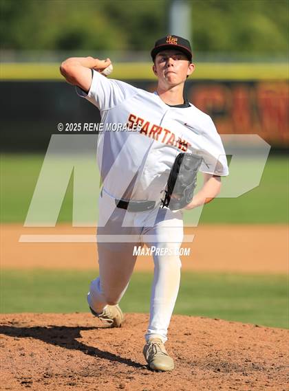 Thumbnail 3 in Ganesha vs La Canada (CIF SS Div 4 2nd Round Playoff) photogallery.