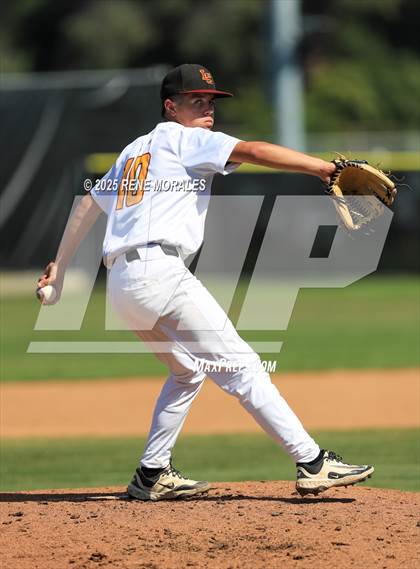 Thumbnail 2 in Ganesha vs La Canada (CIF SS Div 4 2nd Round Playoff) photogallery.